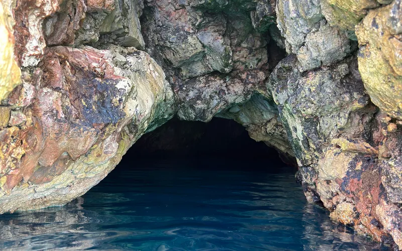 Što očekivati na turi Plava špilja iz Brela