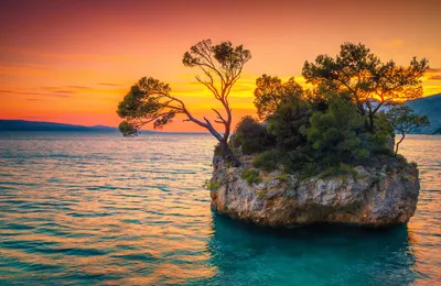 Brela Stone coast cruise