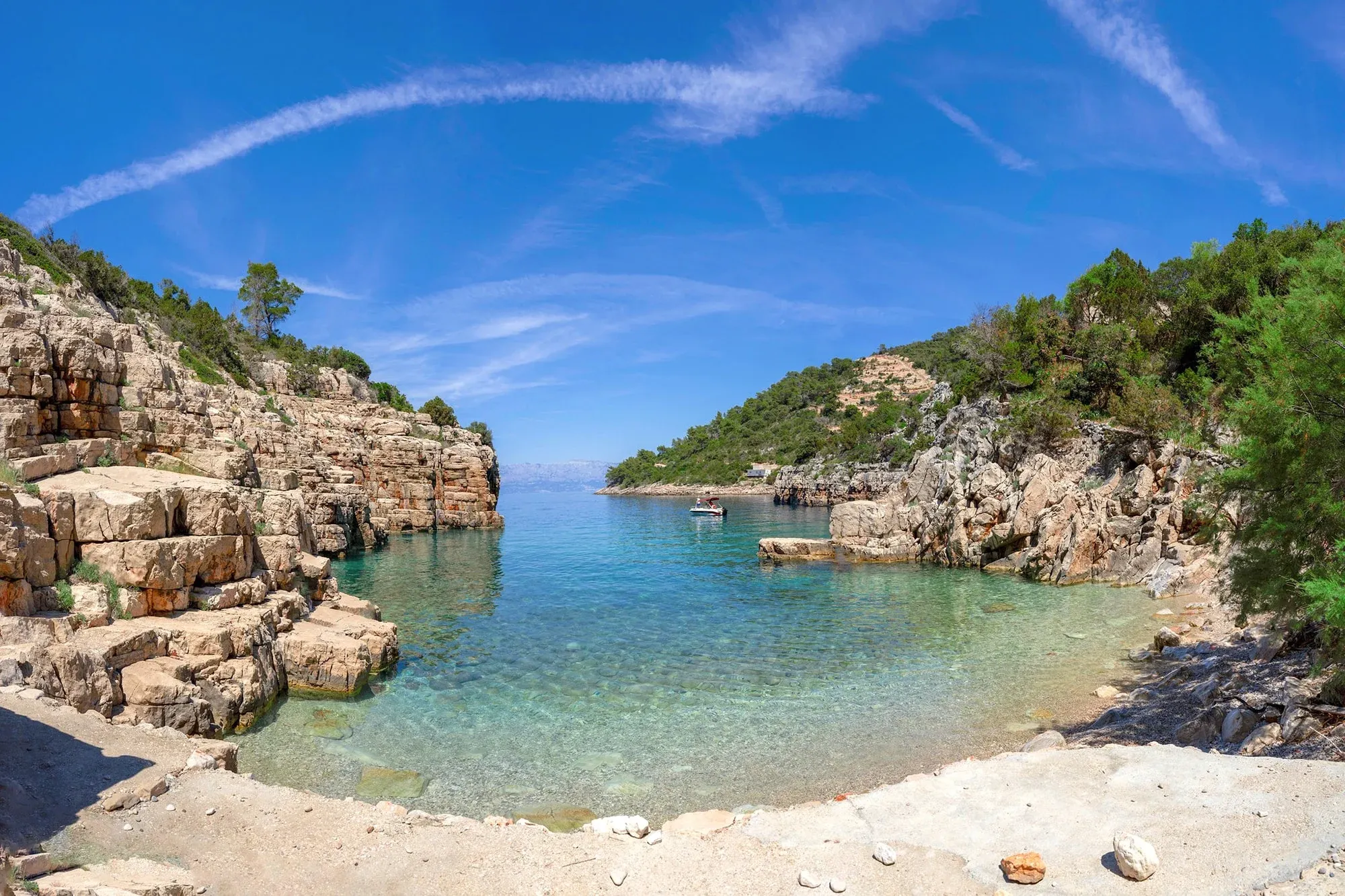 Mala Stiniva cove from the sea
