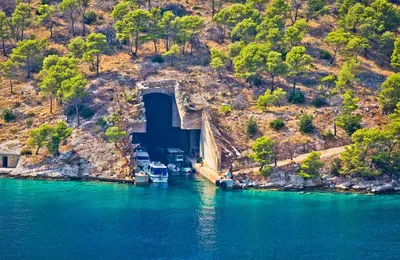 Submarine Tunnel