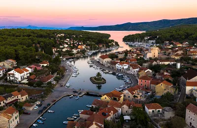 Vrboska, Hvar